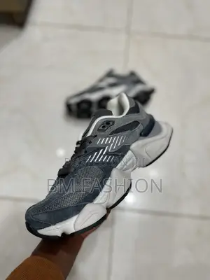 New Balance 9060 'Dark Grey' Sneaker Featuring a Neutral Colorway