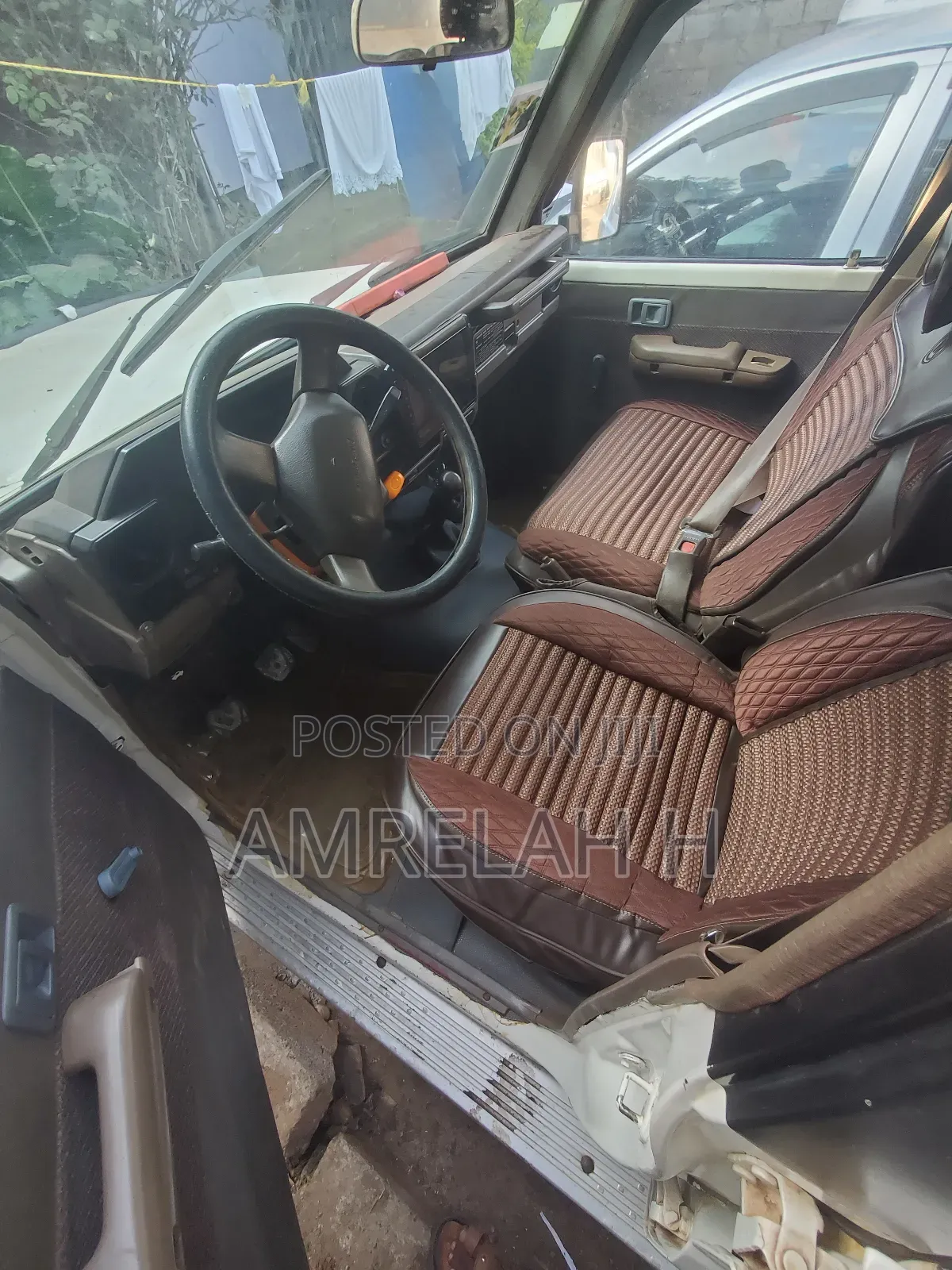 Toyota Land Cruiser 70 1985 White