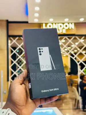 Photo - Samsung Galaxy S24 Ultra 256 GB