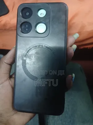 Infinix Smart 7 HD 64 GB Black