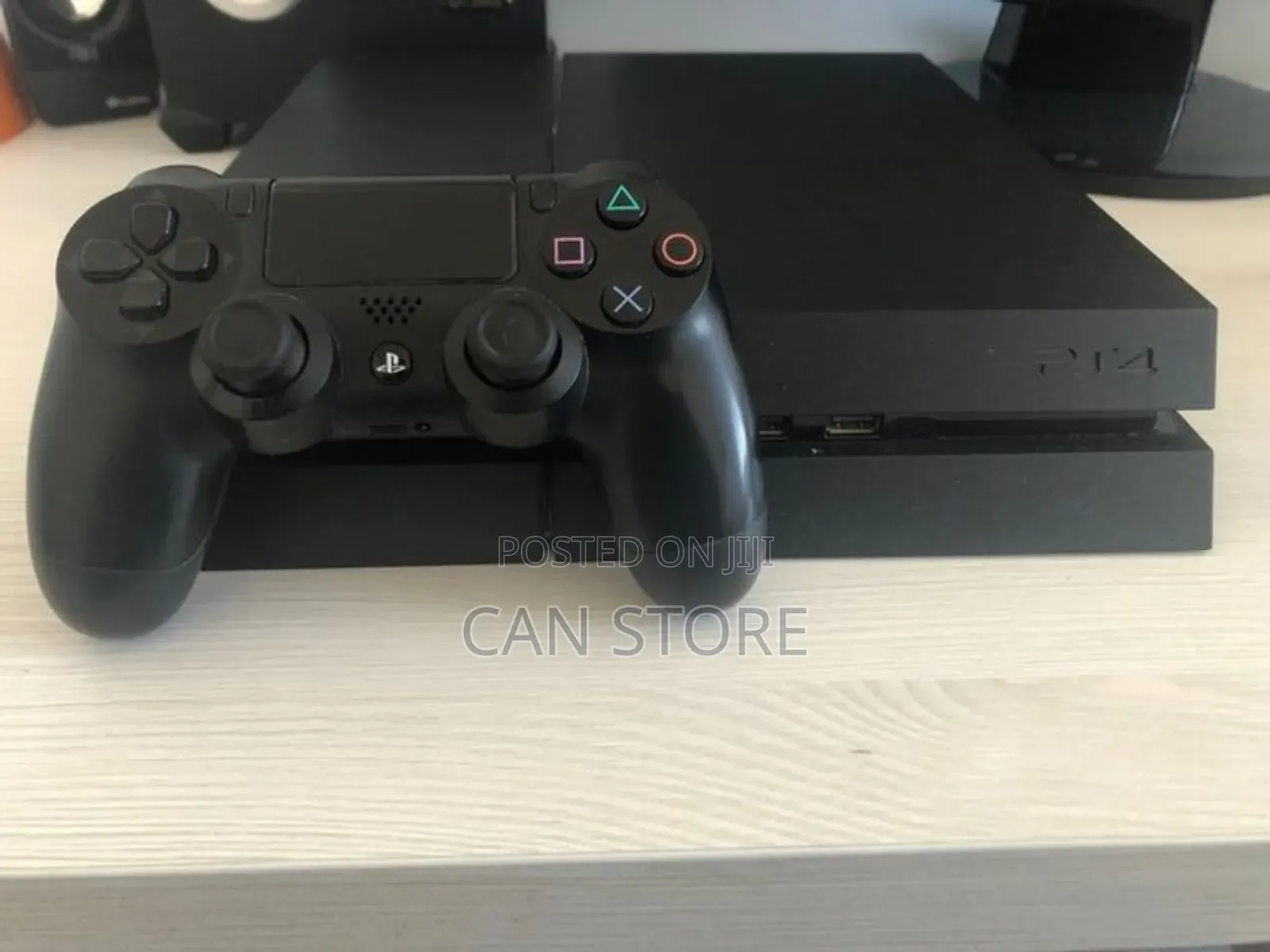 Ps4 Fat Available in Hand Playstation 4 F a T