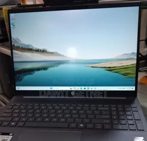 Photo - New Laptop HP Pavilion 15 8GB AMD Ryzen 5 SSD 512GB