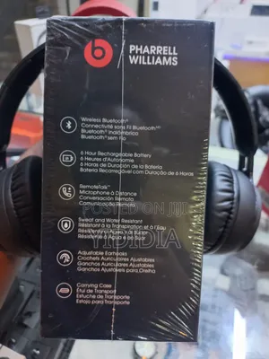 ‎Beats Solo Pro – Noise Cancelling - On Ear Headphones