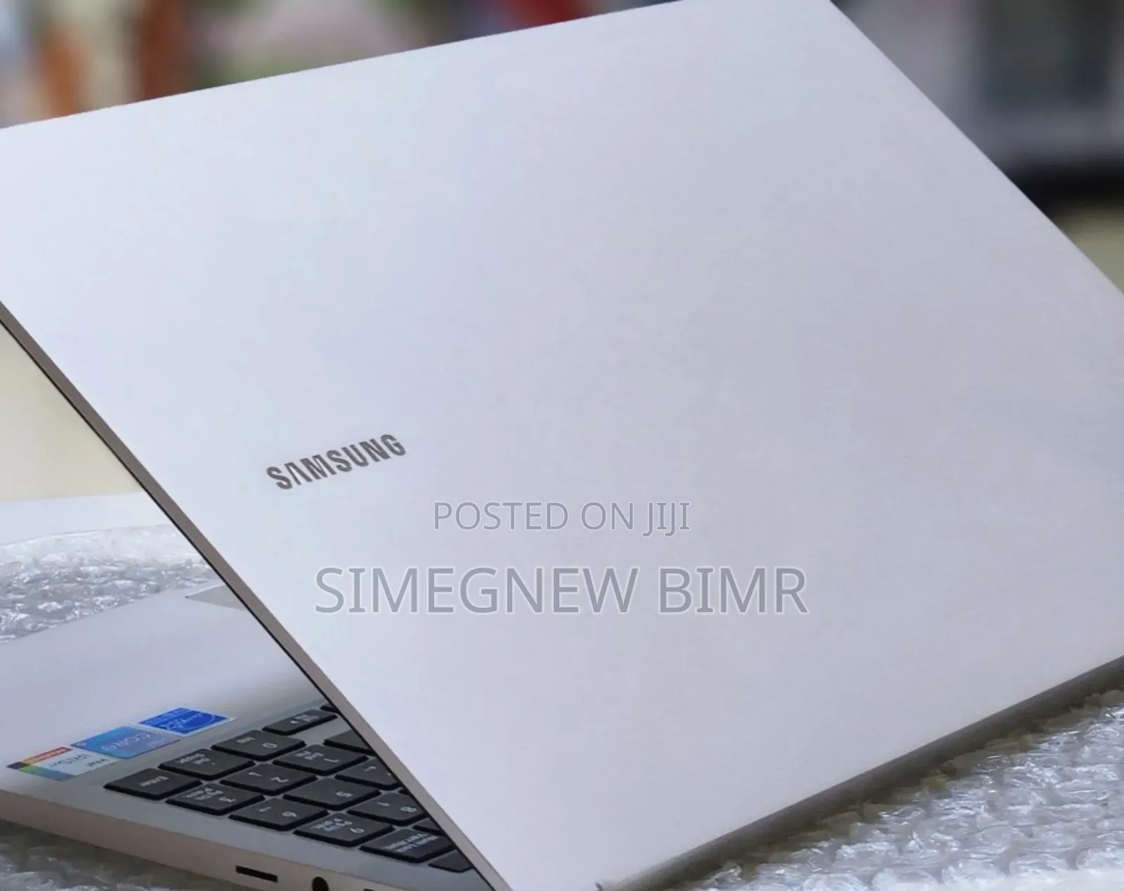 New Samsung Galaxy Book3 360 15 NP750QFG 8GB Intel Core I5 SSD 256GB