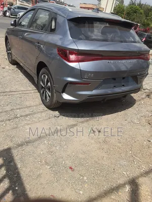 New BYD E2 43 kWh 94 hp FWD 2025 Gray