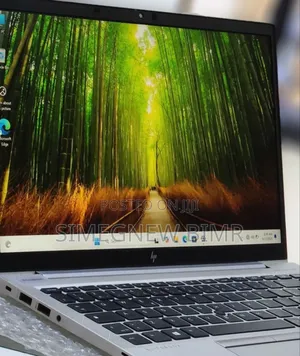Photo - New Laptop HP EliteBook 840 16GB Intel Core I5 SSD 512GB