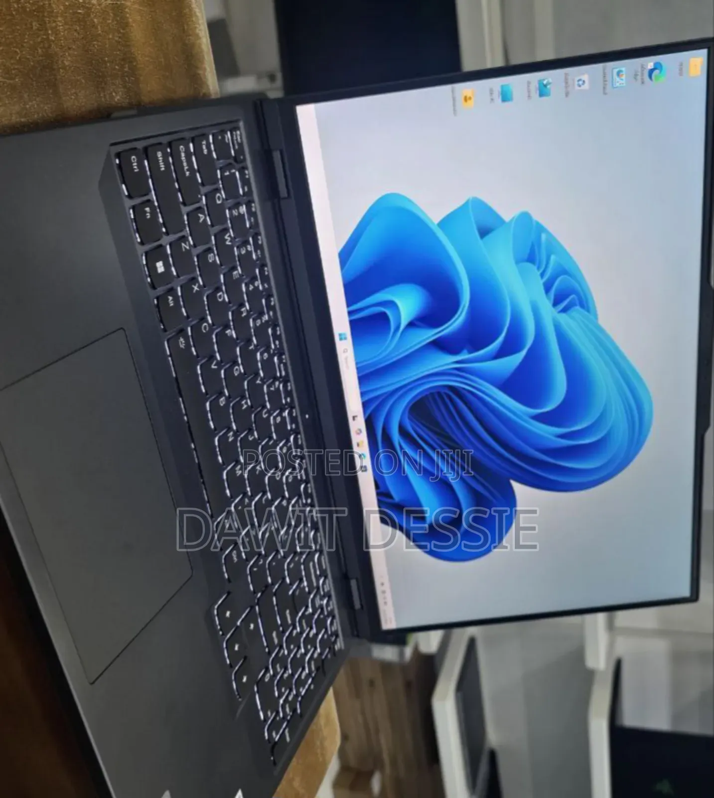 New Laptop Lenovo 16GB Intel Core I9 SSD 1T