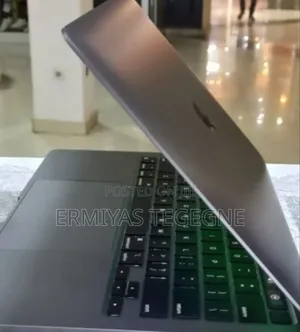 New Laptop Apple MacBook Air 2020 M1 16GB Intel Core I5 SSD 256GB