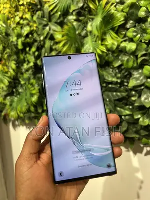 Photo - Samsung Galaxy Note 10 5G 256 GB Silver