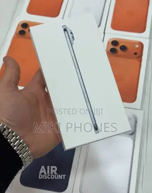 New Apple iPhone Air 256 GB