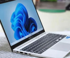 New Laptop Samsung Galaxy Book 2 8GB Intel Core I5 SSD 256GB