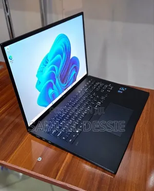 New Laptop LG Gram 15.6 16GB Intel Core I7 SSD 1T