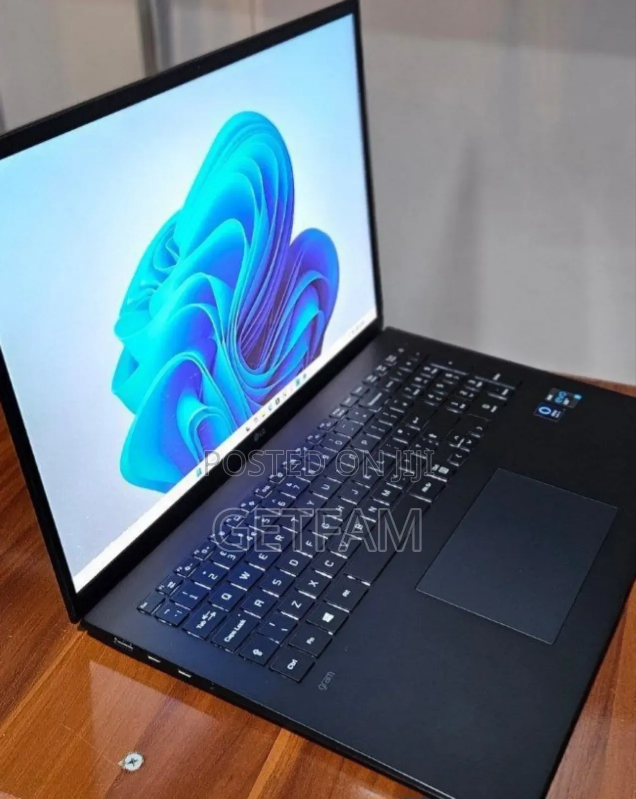 New Laptop Samsung Galaxy Book 2 8GB Intel Core I5 SSD 256GB