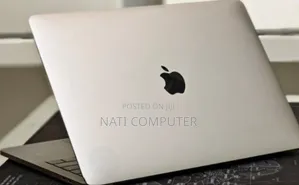 New Laptop Apple MacBook 2016 16GB Intel Core I7 SSD 512GB