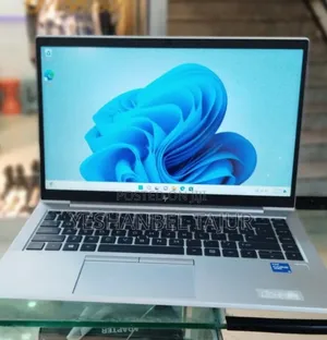 New Laptop HP EliteBook 840 G8 16GB Intel Core I5 SSD 512GB