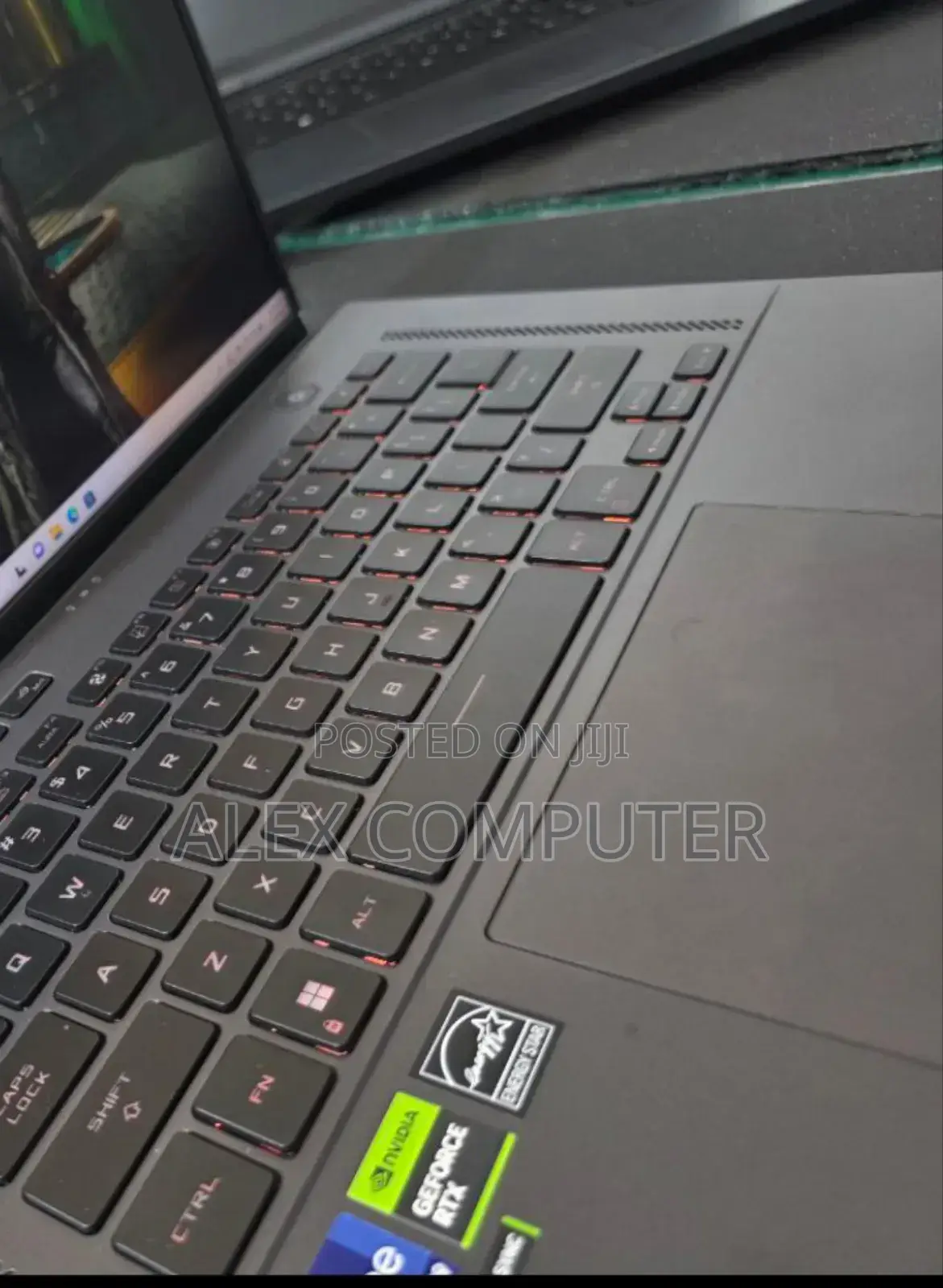 New Laptop Asus ROG Zephyrus G16 16GB Intel Core I9 SSD 1T