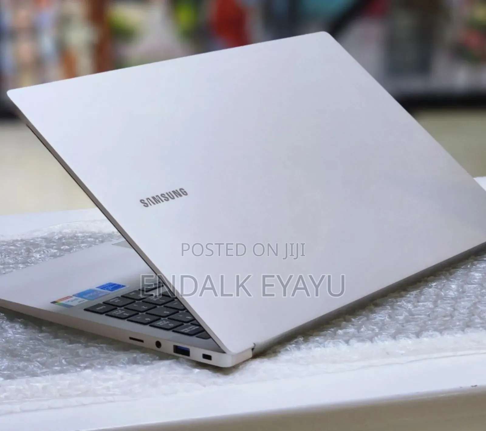 New Laptop Samsung Galaxy Book 2 8GB Intel Core I5 SSD 256GB