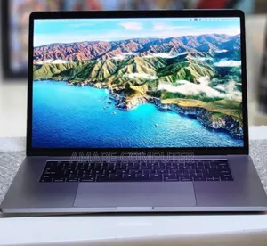 New Laptop Apple MacBook Pro 2017 16GB Intel Core I7 SSD 512GB
