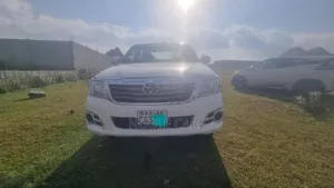 Toyota Hilux 2012 Ivory