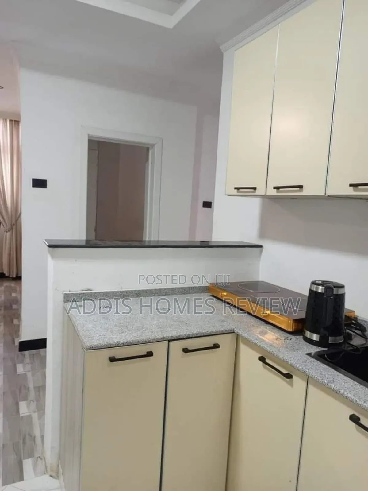 95% ያለቀ የንግድ ሱቅ እና አፓርትመንቶች