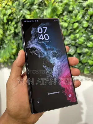 Photo - Samsung Galaxy S22 Ultra 512 GB Green