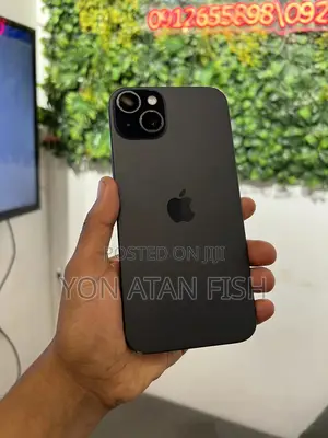 Photo - Apple iPhone 15 Plus 128 GB Black