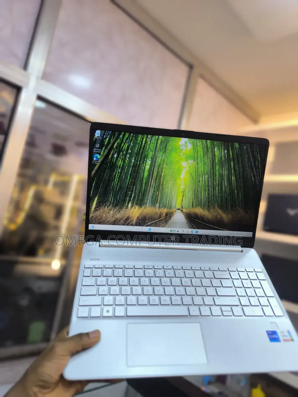 New Laptop HP Stream Notebook 16GB Intel Core i7 SSD 512GB
