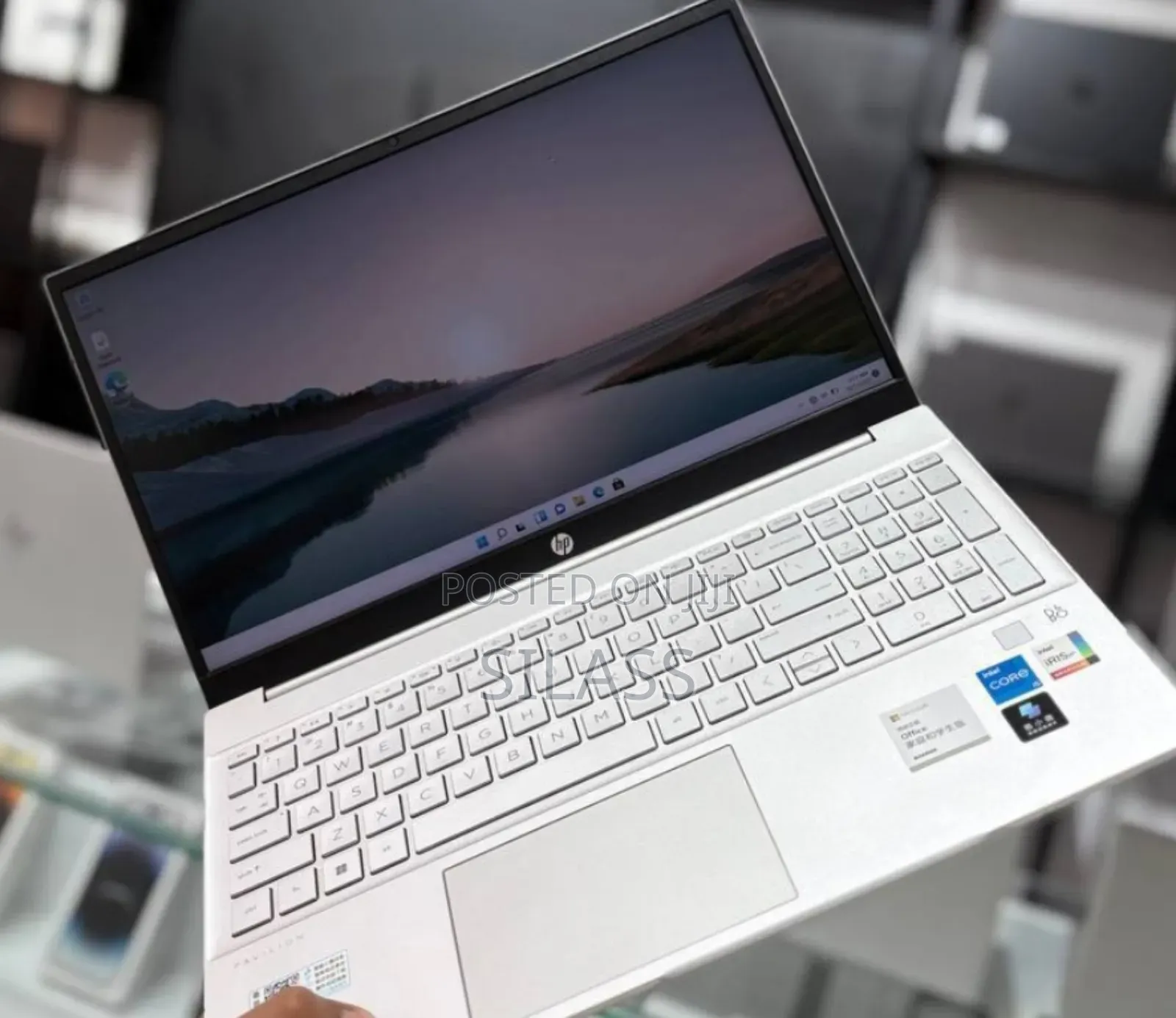 New Laptop HP Pavilion 14 16GB Intel Core i5 SSD 1T