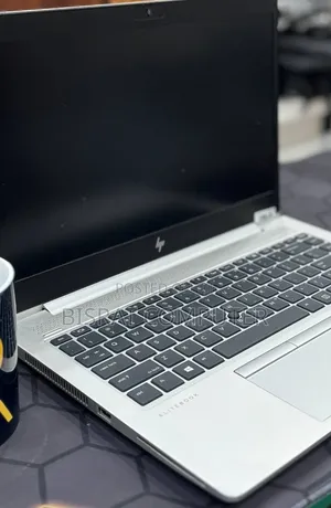 New Laptop HP EliteBook 840 G5 16GB Intel Core I5 SSD 512GB