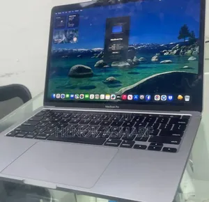 New Laptop Apple MacBook Pro M1 16GB Apple M1 SSD 256GB