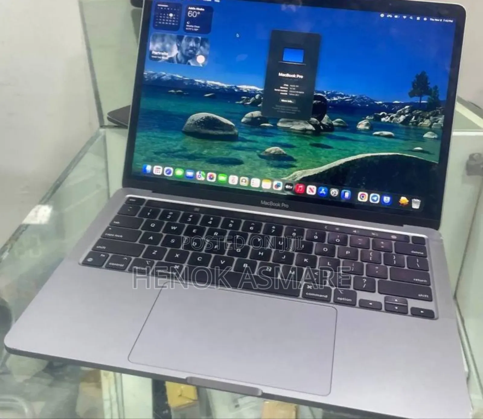 New Laptop Apple MacBook Pro M1 16GB Apple M1 SSD 256GB