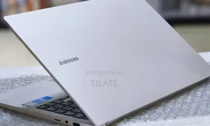 New Laptop Samsung Galaxy Book 2 16GB Intel Core I5 SSD 512GB