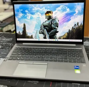 New Laptop HP ZBook Studio G8 16GB Intel Core I7 SSD 512GB