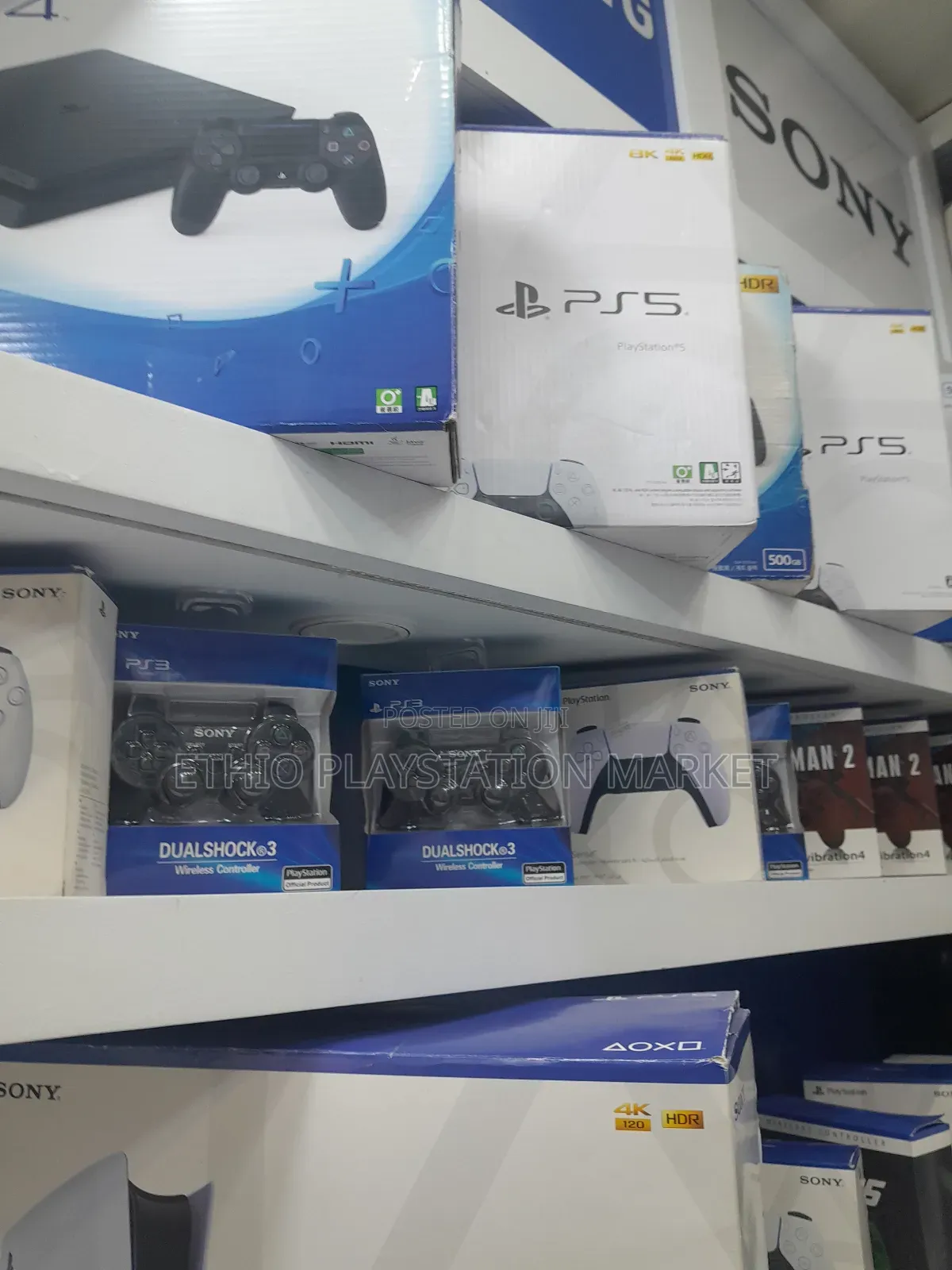 Playstation 4 Slim ያለቀለት