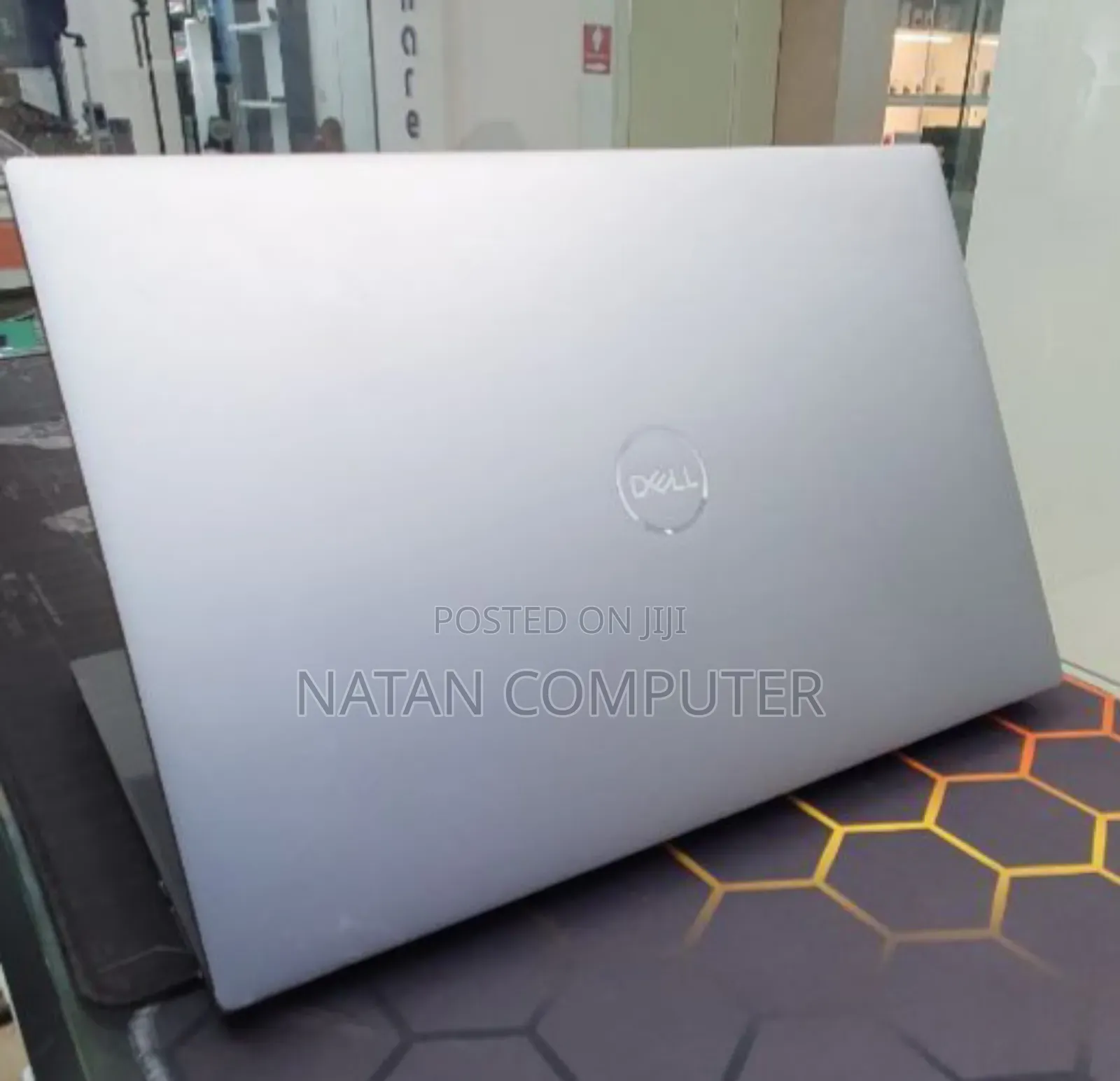 New Laptop Dell Precision 5570 16GB Intel Core I7 SSD 512GB