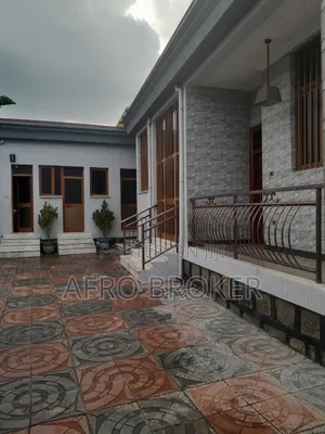 Furnished 3bdrm Villa in Lafto City for sale