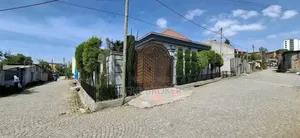 Furnished 3bdrm Villa in Lafto City for sale