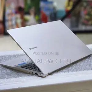 Photo - New Laptop Samsung Galaxy Book 2 8GB Intel Core I5 SSD 256GB