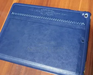 New Apple iPad Pro 9.7 (2016) 128 GB Gray