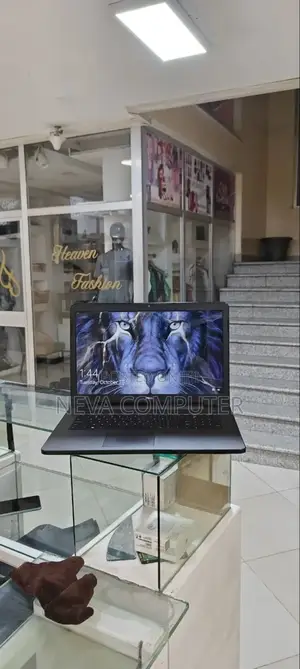 New Laptop Dell Inspiron 17 5755 6GB Intel Core I5 SSD 1T