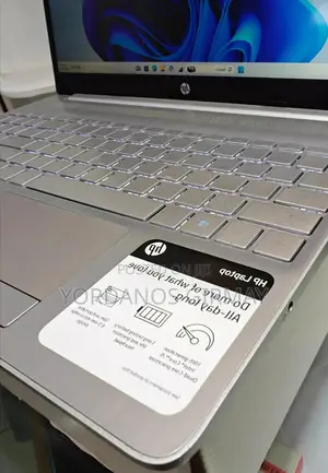 New Laptop HP Stream Notebook 8GB Intel Core I5 SSD 512GB