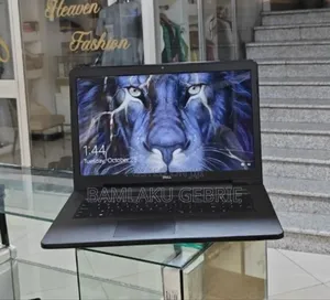 New Laptop Dell Inspiron 17 5755 16GB AMD A6 HDD 1T