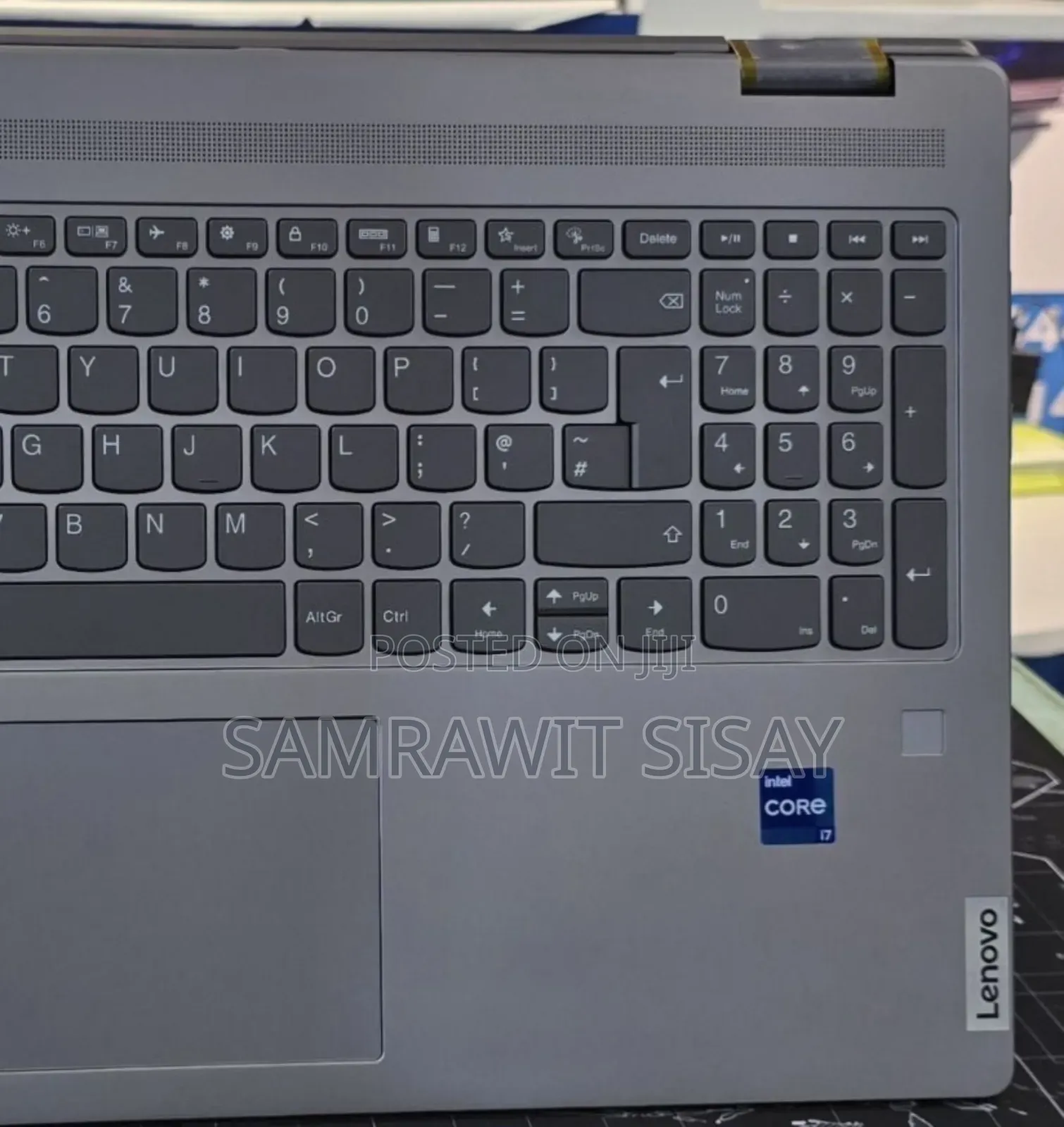 New Laptop Lenovo Yoga 7i 16GB Intel Core I7 SSD 512GB