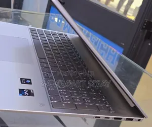 New Laptop HP Pavilion 15 16GB Intel Core I7 SSD 1T