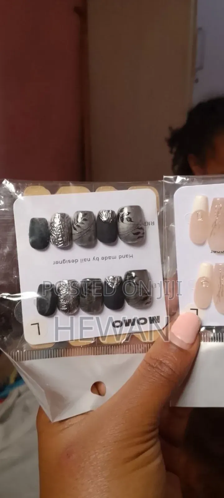 Different Press on Nail