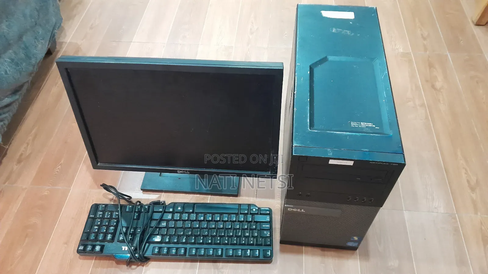 Desktop Computer Dell OptiPlex 790 4GB Intel Core I5 HDD 256GB