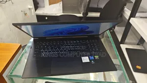New Laptop HP Omen 16 16GB Intel Core I9 SSD 512GB