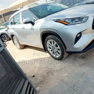 Photo - New Toyota Highlander Hybrid 2024 Silver