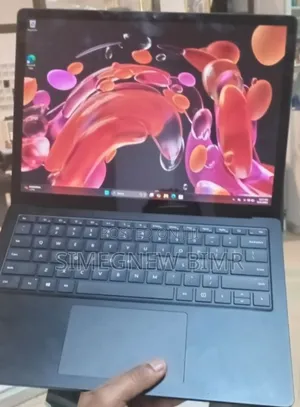 New Laptop Microsoft Surface 16GB Intel Core I7 SSD 512GB