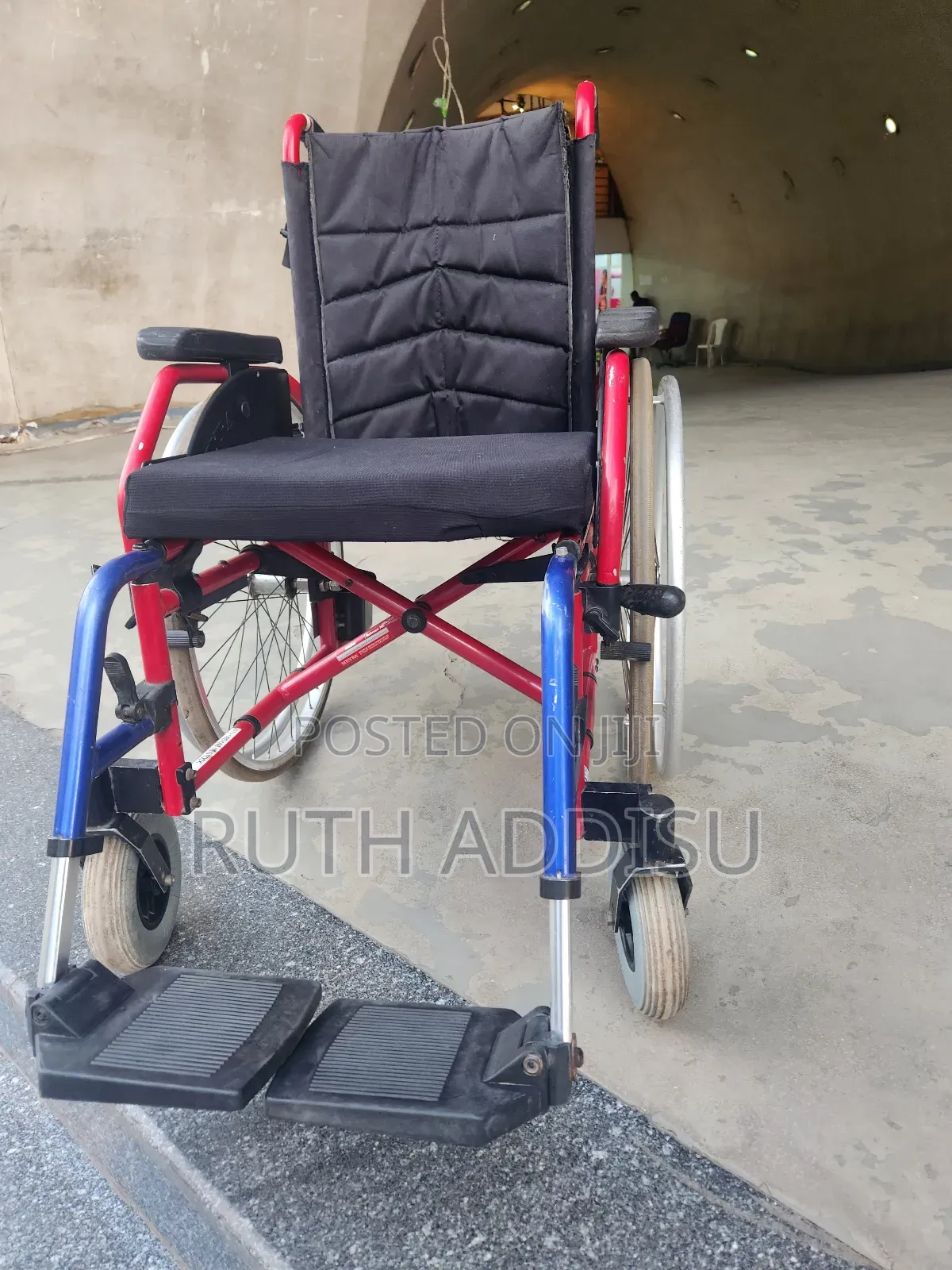 Foldable Comfortable Wheelchair輕易wheelchair考驗wheelchair寄來wheelchair